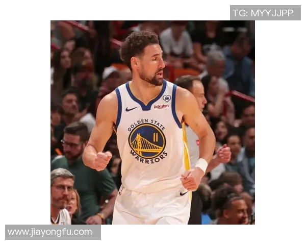 克莱汤普森的篮球传奇之路与勇士队的辉煌成就