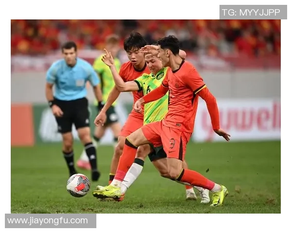 国足U23迎战柬埔寨全力争胜期待年轻球员展现实力与风采 国足U23迎战柬埔寨全力争胜期待年轻球员展现实力与风采