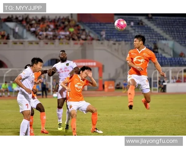 武汉卓尔迎战梅州客家全力争胜展现球队实力与决心 武汉卓尔迎战梅州客家全力争胜展现球队实力与决心